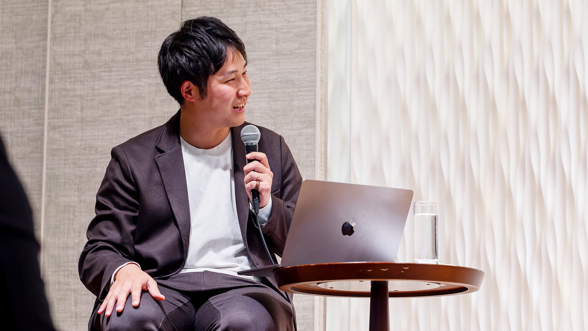 株式会社オリエンタルランド様と対談するWevox清水